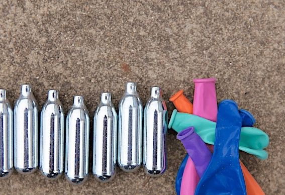 GAZ HILARANT - Bayonne son arrêté contre le protoxyde d’azote